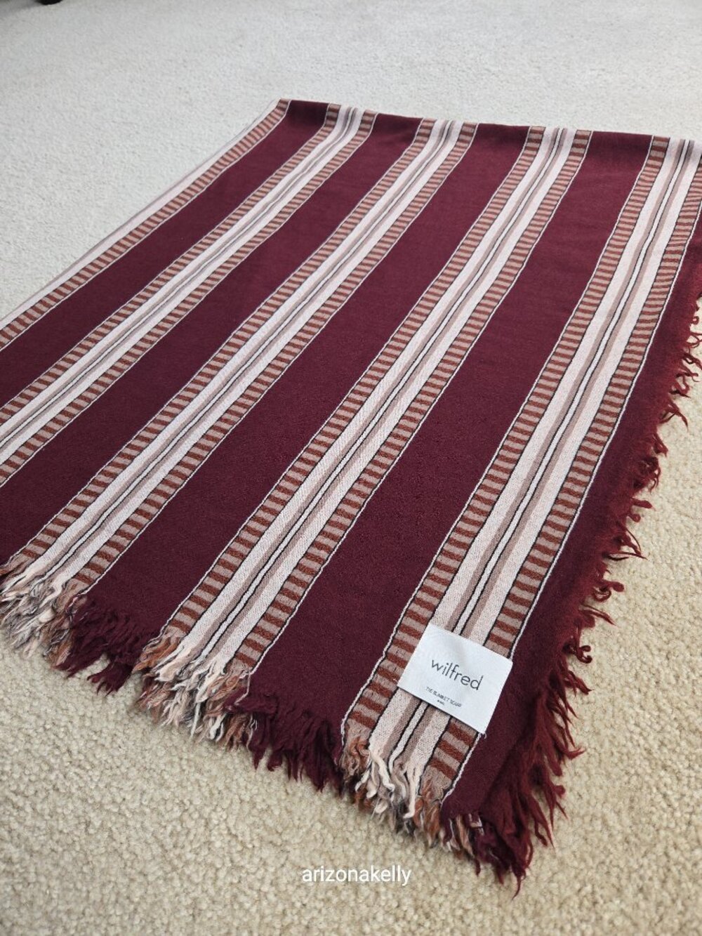 Wilfred Unworn WOOL Blanket Scarf Tiny Treated Hole Burgundy - Picture 7 of 10